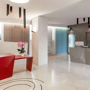 Mercure Centro Colosseo Рим