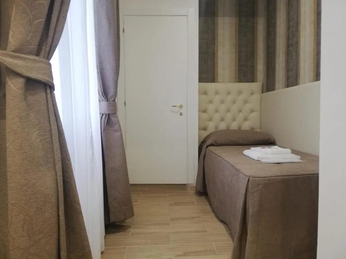 Cheri Luxury Suite Ρώμη Πανσιόν